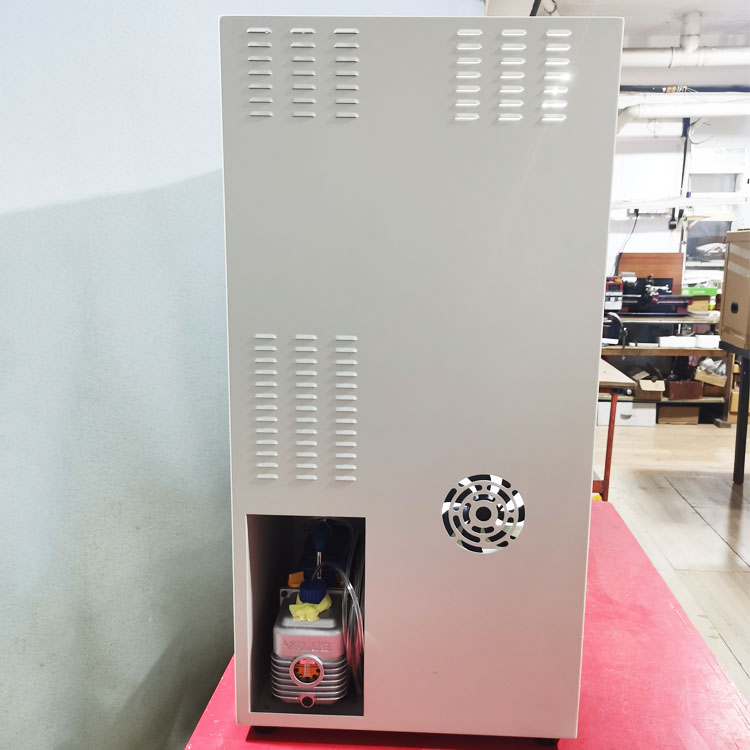 Aparato de destilaci&oacute;n al vac&iacute;o