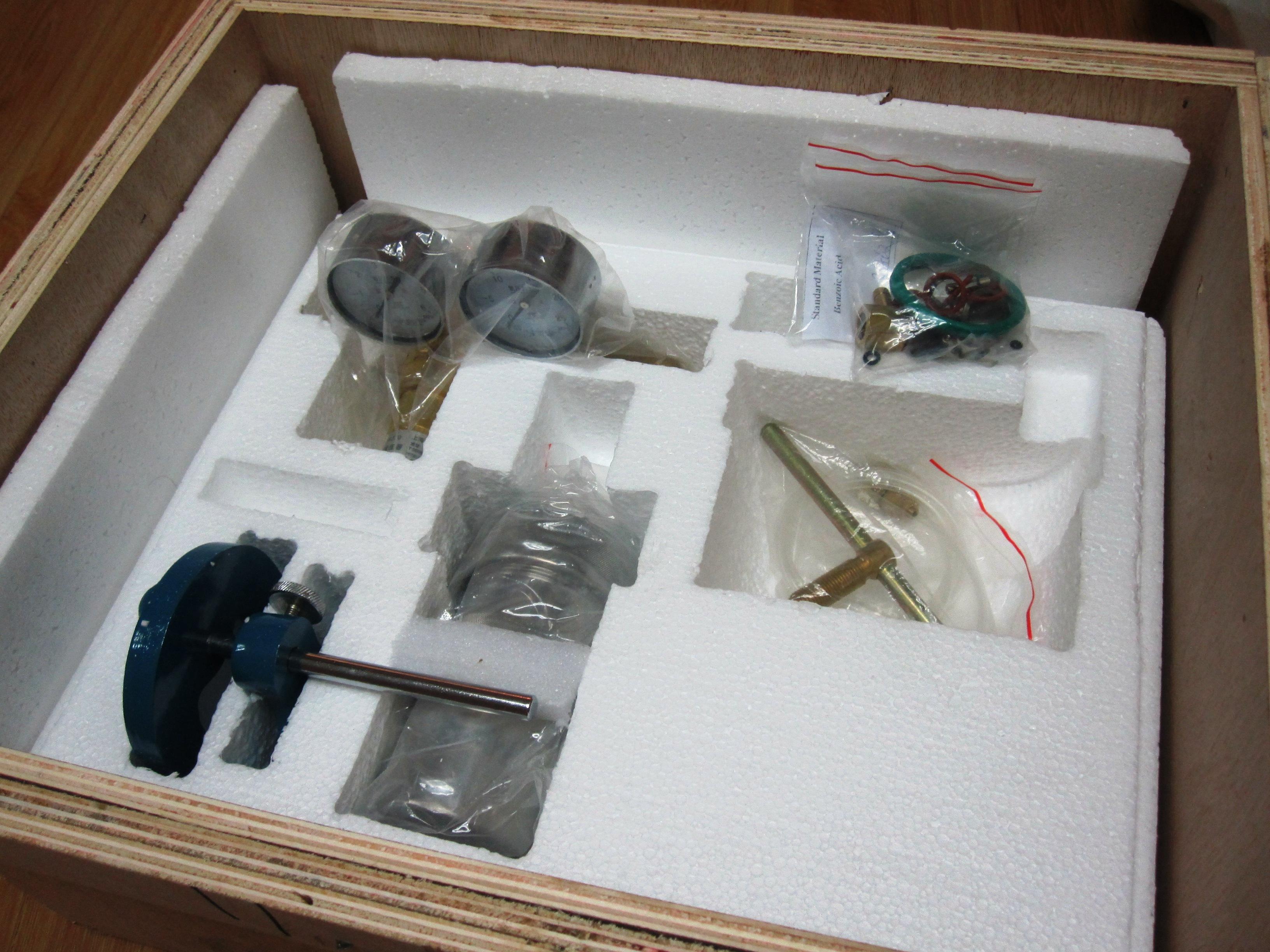 Calor&iacute;metro de bomba de ox&iacute;geno (4)